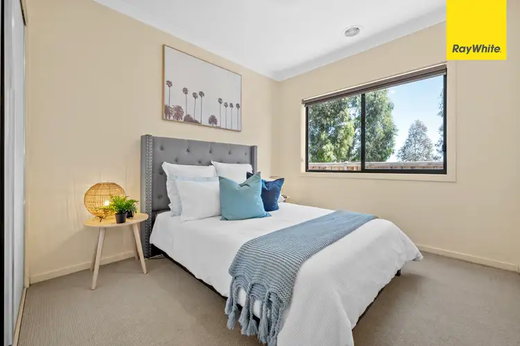 Fifth view of Homely house listing, 31 Embleton Chase, Weir Views VIC 3338