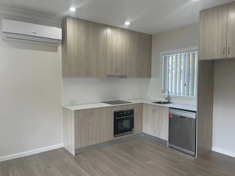 6A Helena Street, Kirrawee NSW 2232