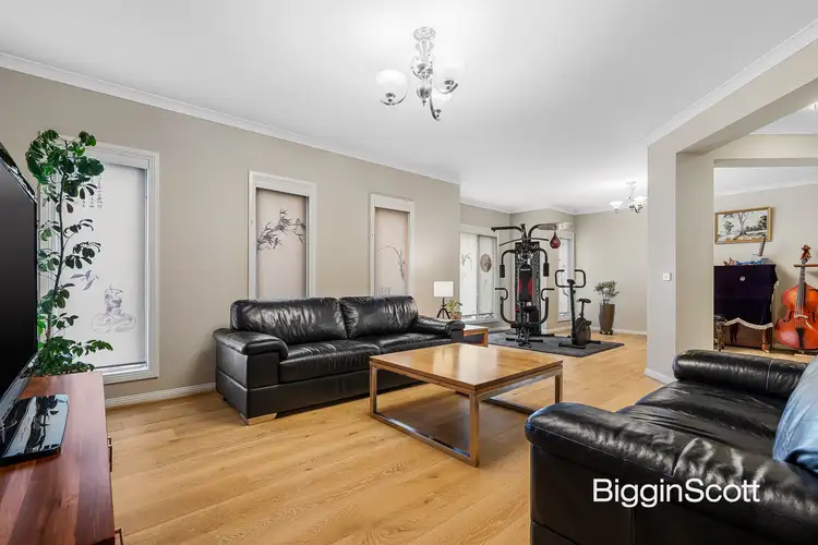 Third view of Homely house listing, 4 Inverell Avenue, Mount Waverley VIC 3149