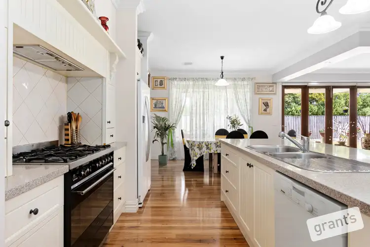 Fourth view of Homely house listing, 5 Foxborough Glade, Narre Warren North VIC 3804
