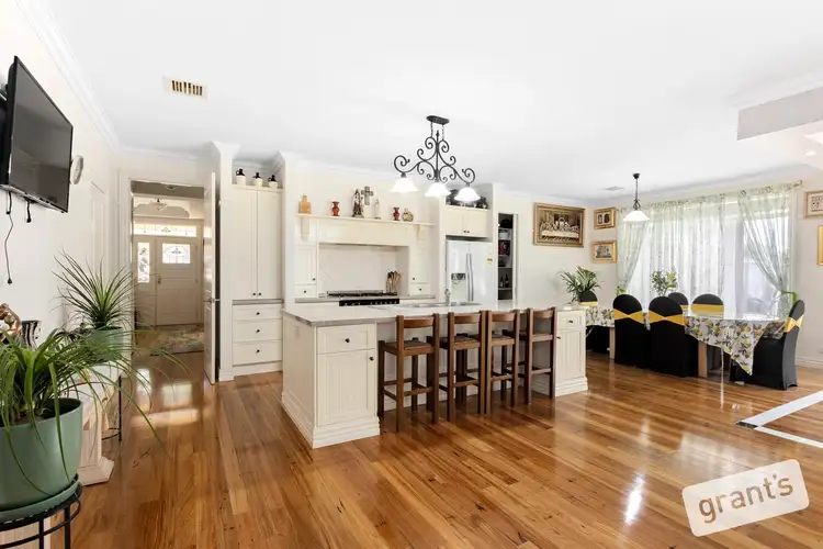 Fifth view of Homely house listing, 5 Foxborough Glade, Narre Warren North VIC 3804