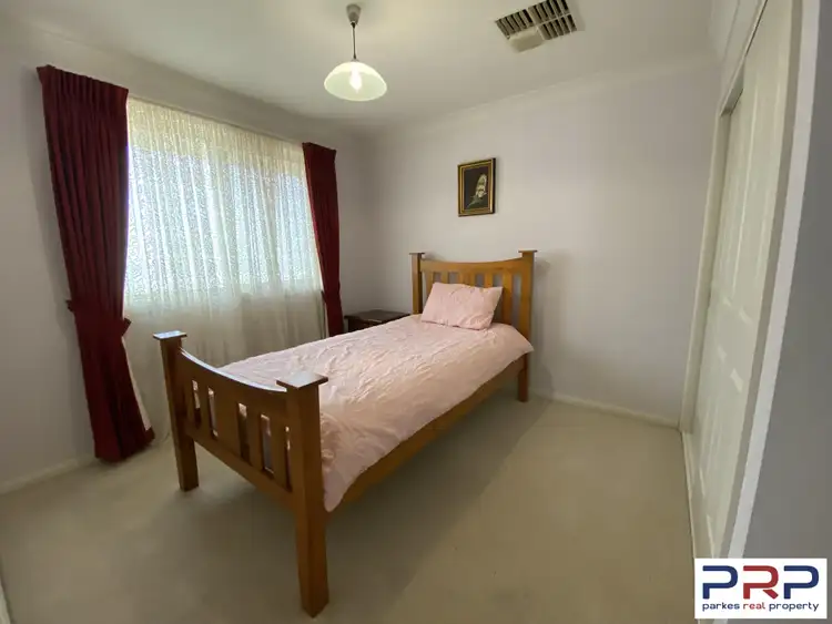 Seventh view of Homely house listing, 16 Glenburnie Close, Parkes NSW 2870