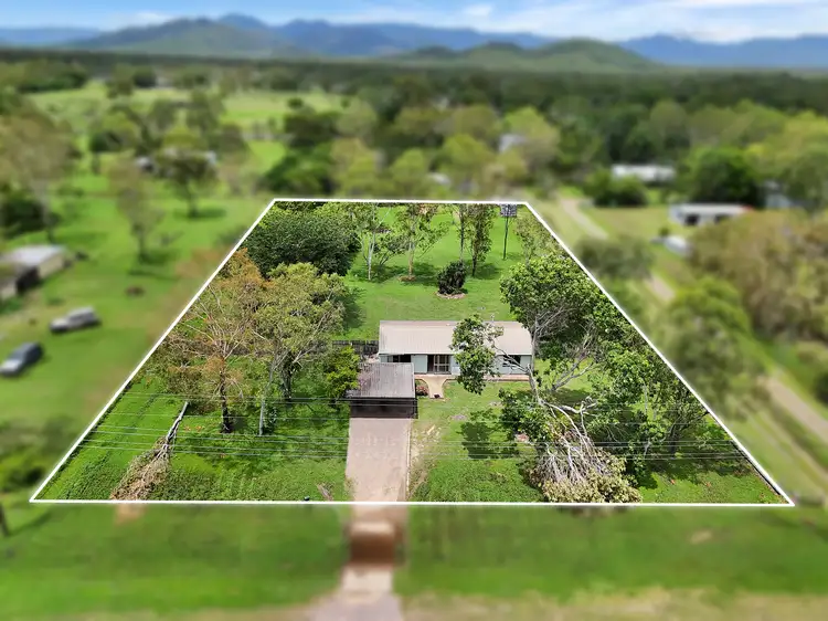 13 Althaus Parade, Yabulu QLD 4818