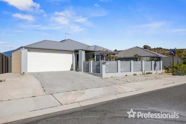 30 Mebbin Grove, Yanchep WA 6035