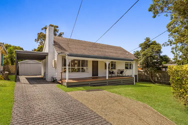 9 Weyburn Road, Boronia VIC 3155