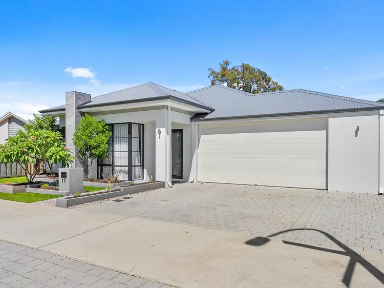 11 Pallid Road, Coodanup WA 6210