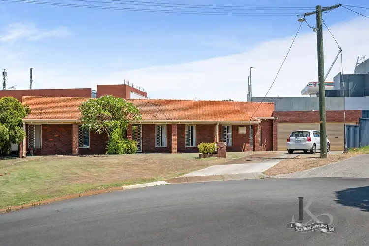 4 Blyth Row, Kardinya WA 6163