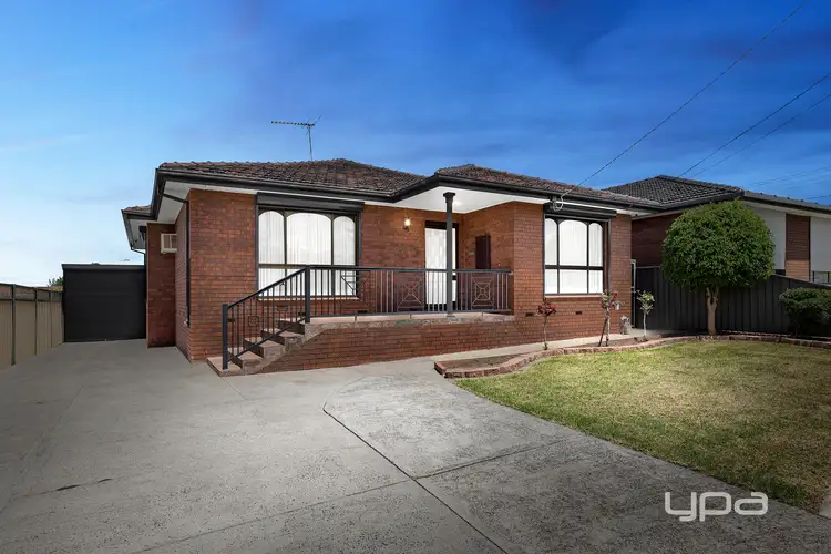 11 Meredith Street, Kings Park VIC 3021