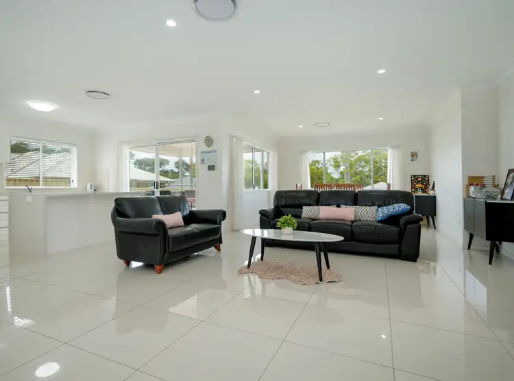 Sixth view of Homely house listing, 10 Grace View, Darling Heights QLD 4350