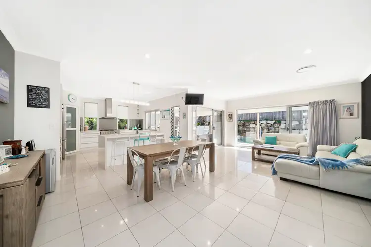 Sixth view of Homely house listing, 10 Pratincole Close, Mango Hill QLD 4509