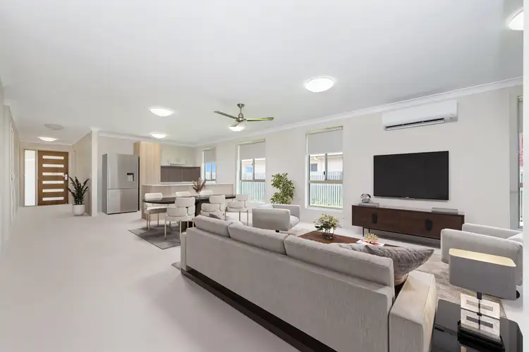 Second view of Homely house listing, 47 Solana Circuit, Burdell QLD 4818