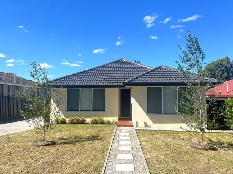 18 Heysen Drive