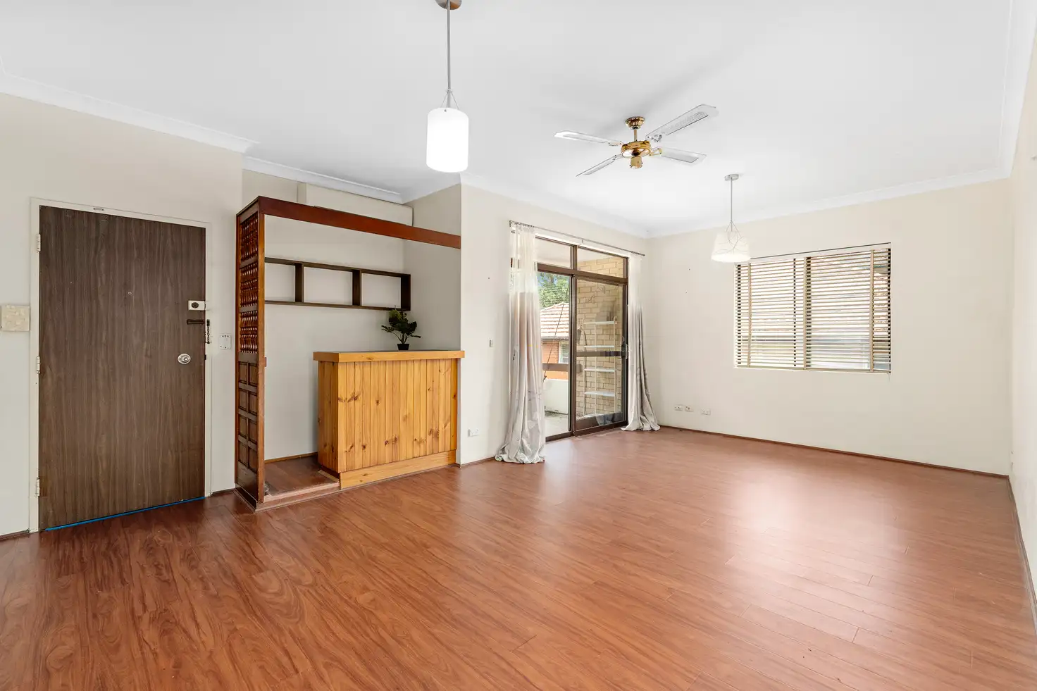 Main view of Homely unit listing, 9/22 St Georges Parade, Hurstville NSW 2220