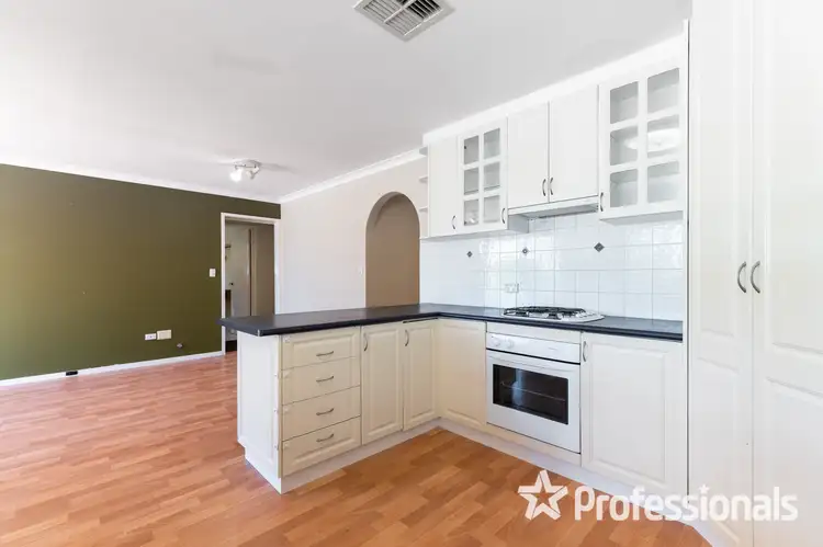 Sixth view of Homely house listing, 6 Becton Court, Kingsley WA 6026