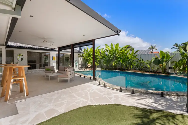 81 Barrier Reef Drive, Mermaid Waters QLD 4218