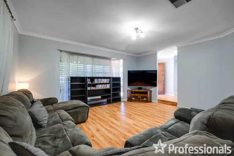 Fourth view of Homely house listing, 10 Island Retreat, Ballajura WA 6066