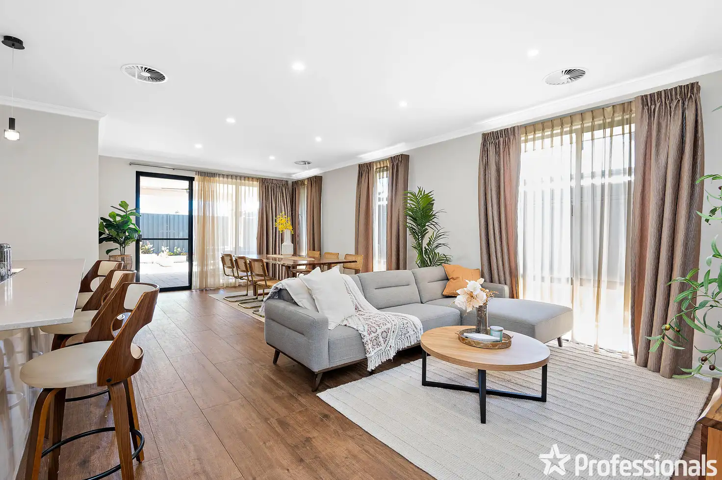 Main view of Homely house listing, 136 Aspiri Promenade, Piara Waters WA 6112