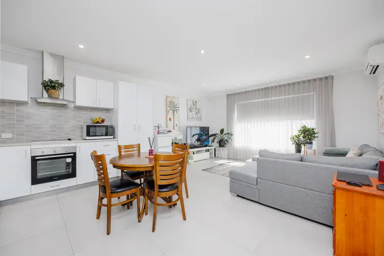 Sixth view of Homely apartment listing, 6/266 Fulham Street, Cloverdale WA 6105
