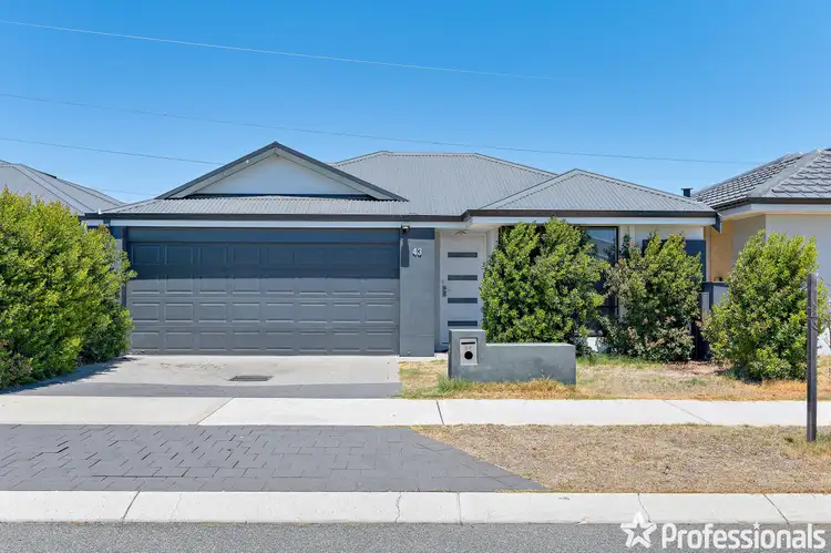 Main view of Homely house listing, 43 Fringed Way, Piara Waters WA 6112