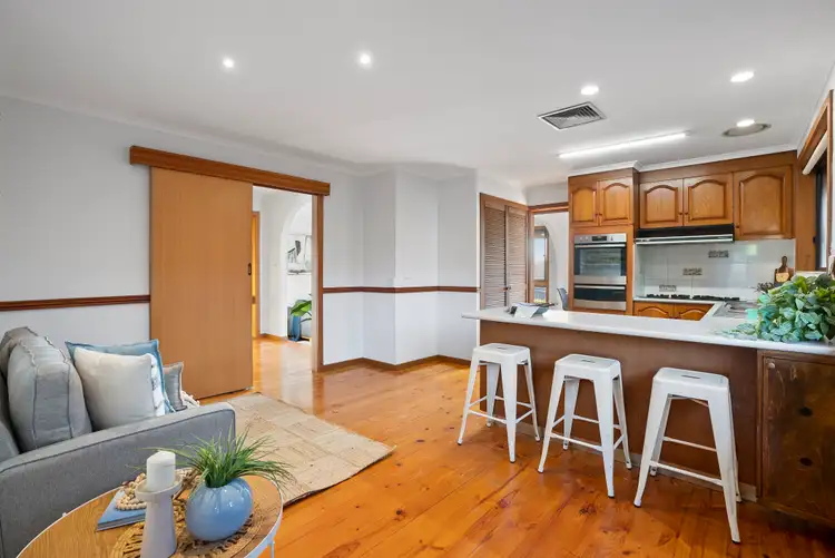 Fifth view of Homely house listing, 11 Huron Close, Rowville VIC 3178