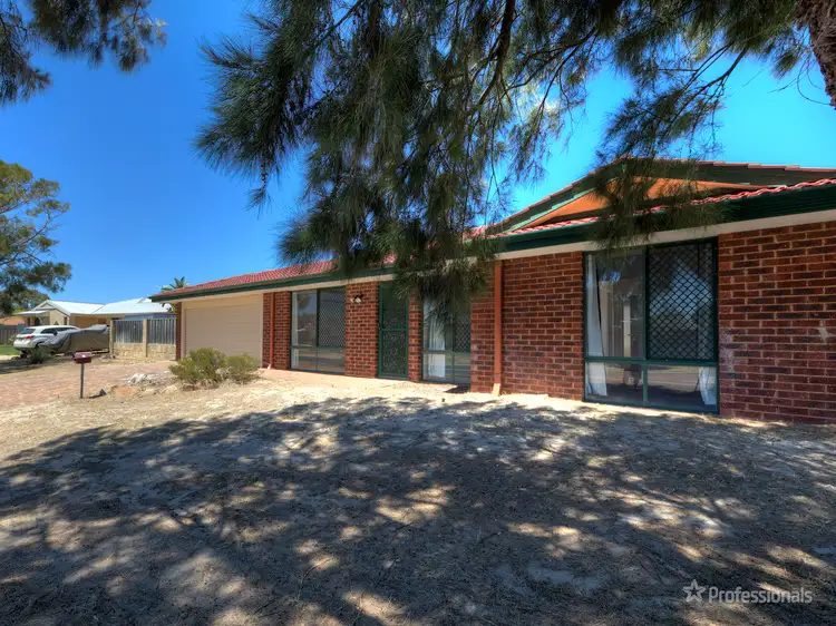 Third view of Homely house listing, 2 Cresswell Place, Quinns Rocks WA 6030