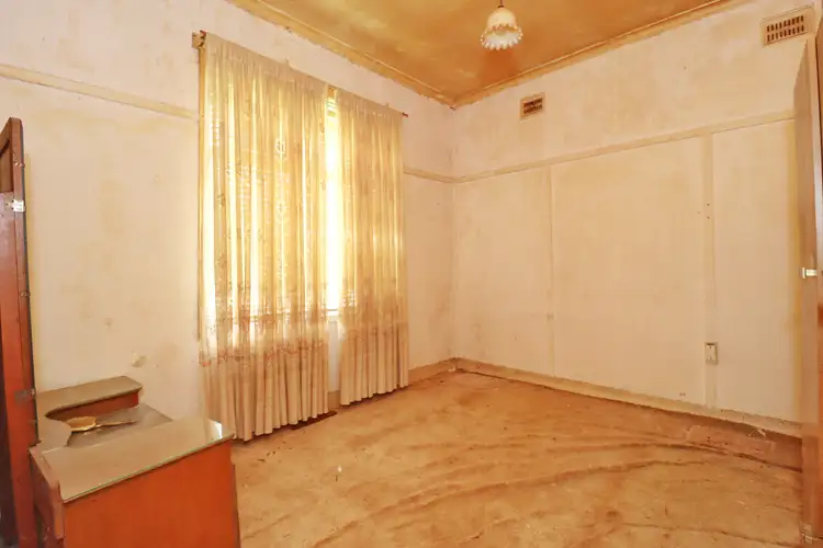 Fifth view of Homely house listing, 7 Fitzroy Avenue, Cowra NSW 2794