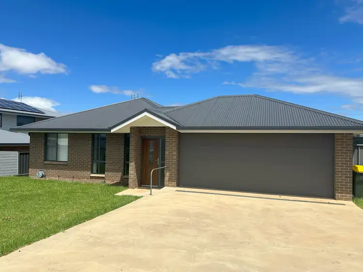 9 Hydrangea Avenue, Parkes NSW 2870
