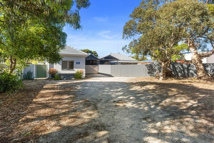 95 Flinders Drive, Cape Jervis SA 5204