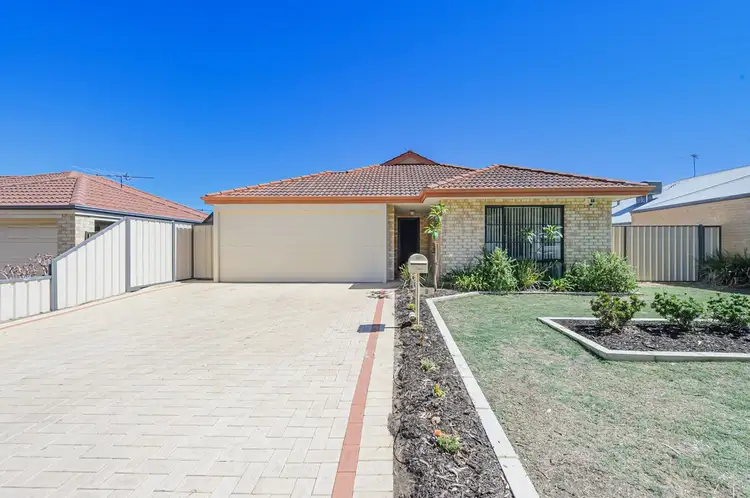 9 Skipper Crescent, Success WA 6164