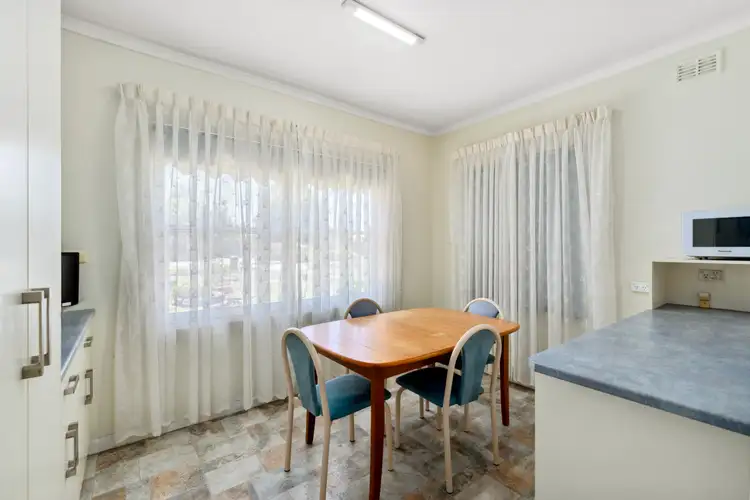 Fifth view of Homely house listing, 10 Munro Avenue, Seaton SA 5023