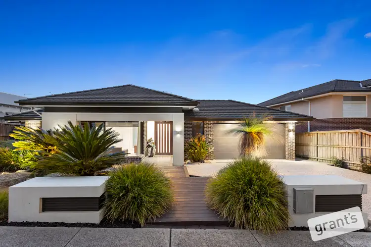 7 Ponds Way, Narre Warren North VIC 3804