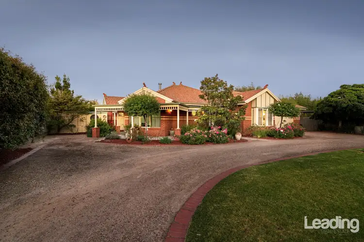 4 Pinto Way, Sunbury VIC 3429