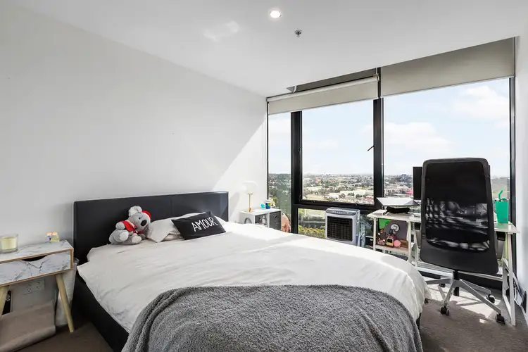 2403/18 Mt Alexander Road, Travancore VIC 3032