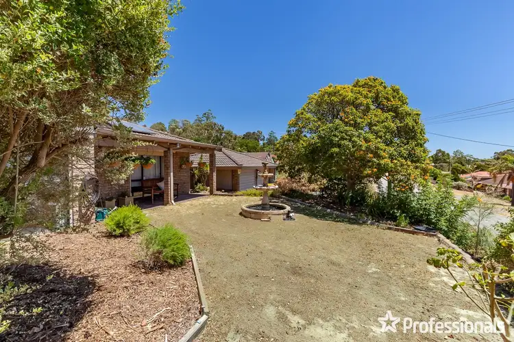 Fourth view of Homely house listing, 21 Onyx Road, Mount Richon WA 6112