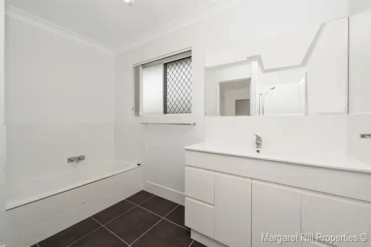 Fifth view of Homely unit listing, 1/52 Camp Street, Mundingburra QLD 4812