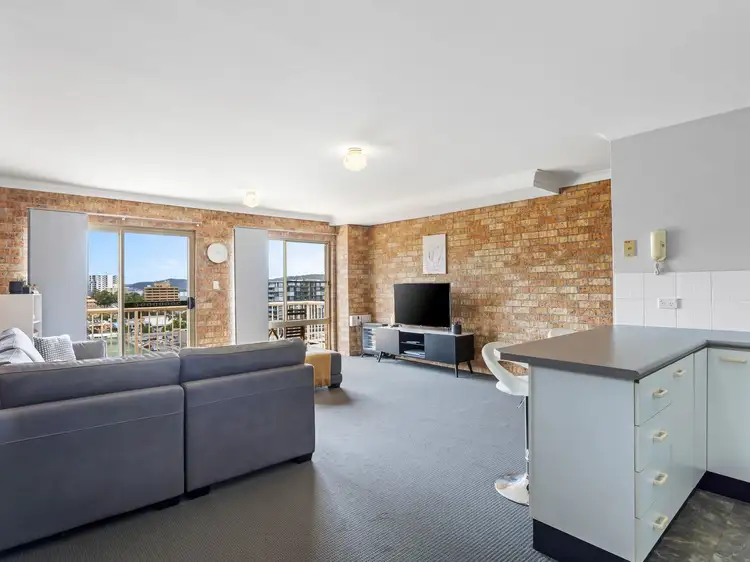 37/145 Faunce Street, Gosford NSW 2250
