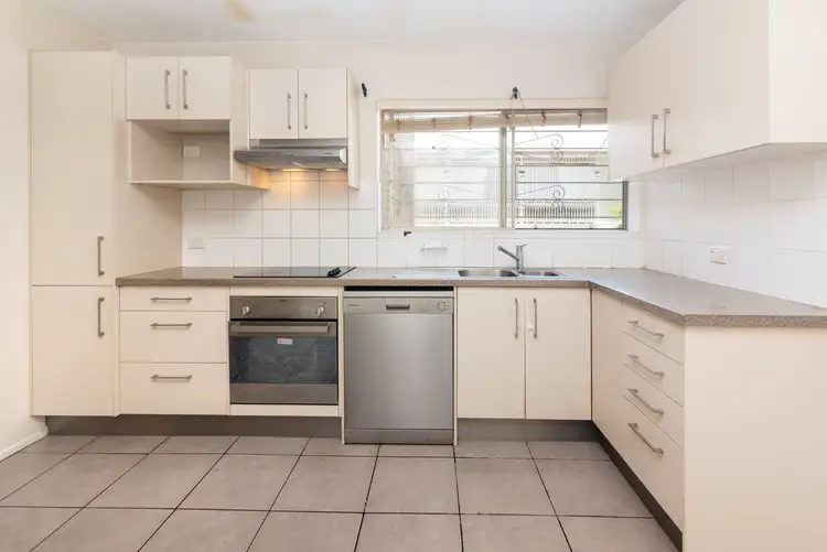 Fifth view of Homely unit listing, 3/38 Gregory Street, Clayfield QLD 4011