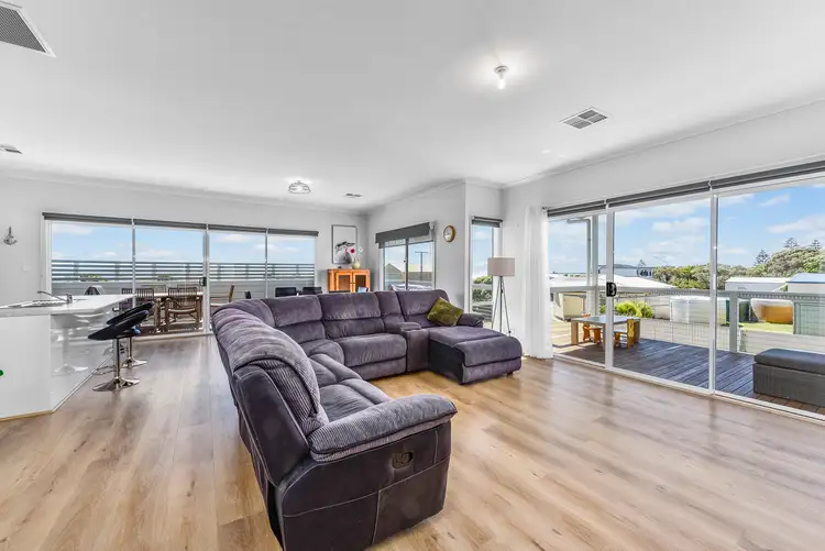 Fifth view of Homely house listing, 1 Johnston Avenue, Kingston Se SA 5275