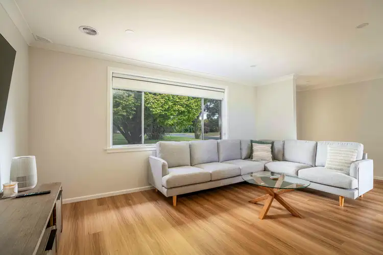 Fourth view of Homely house listing, 2 Evans Crescent, Blayney NSW 2799