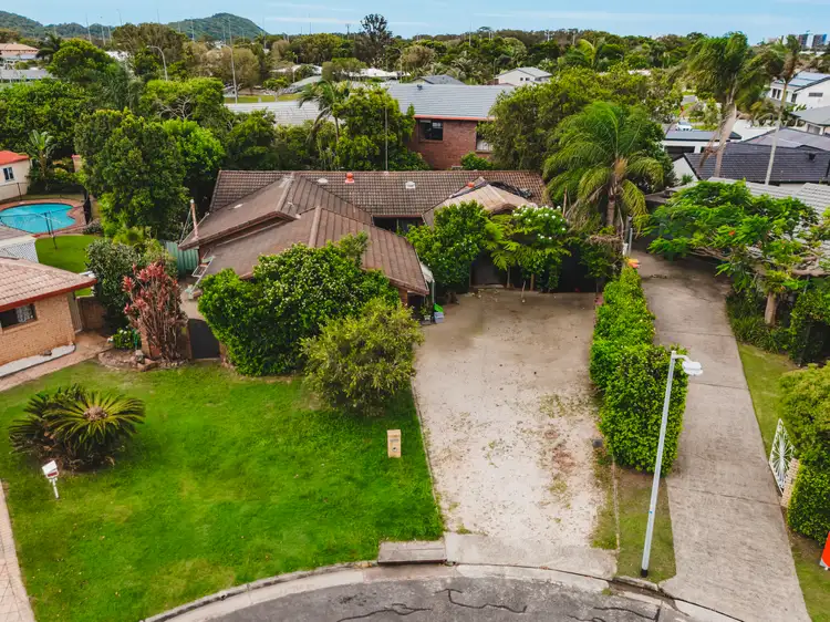 39 Spindle Street, Palm Beach QLD 4221