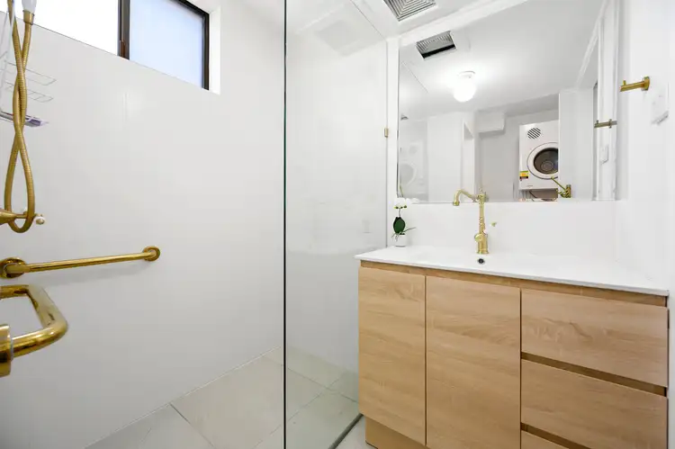 Sixth view of Homely unit listing, 1/6 Phillip Street, Labrador QLD 4215