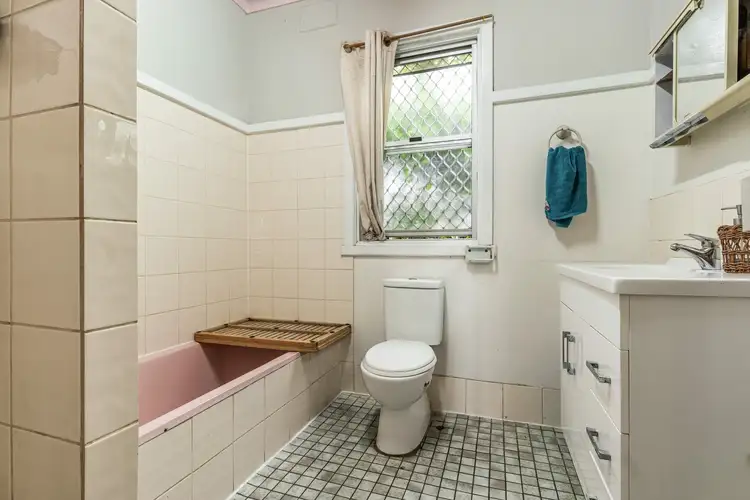 Fifth view of Homely house listing, 2 Frederick Street, Casino NSW 2470