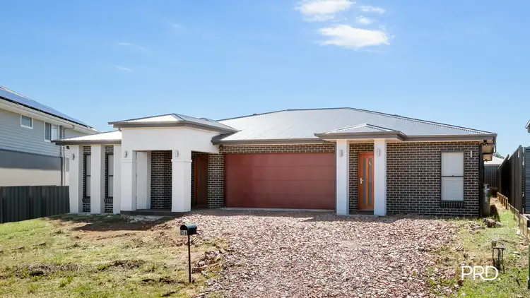 36 & 36A Resthaven Way, Silverdale NSW 2752