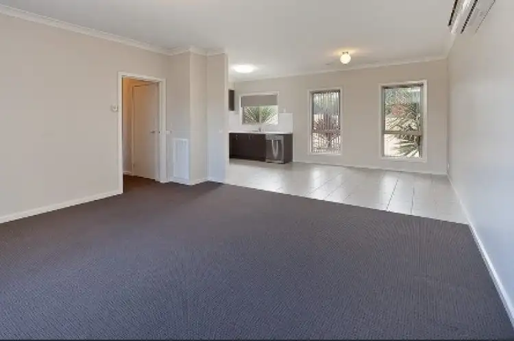 Third view of Homely house listing, 4/107 Hawkins Street, Howlong NSW 2643