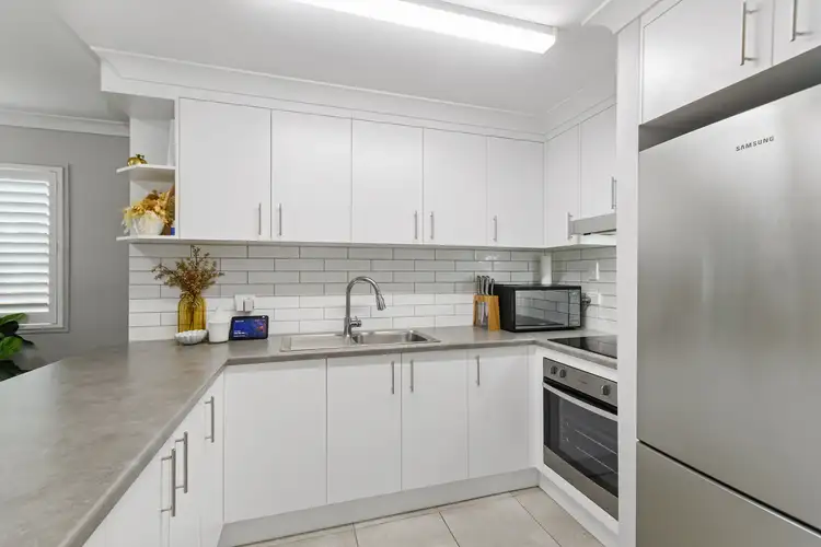 15/62-64 Bowen Road, Rosslea QLD 4812