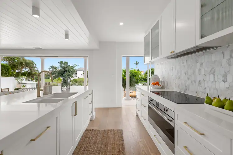 Sixth view of Homely house listing, 20 Donegal Crescent, Sorrento QLD 4217