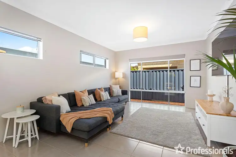 Fourth view of Homely house listing, 8 Popolo Place, Pearsall WA 6065