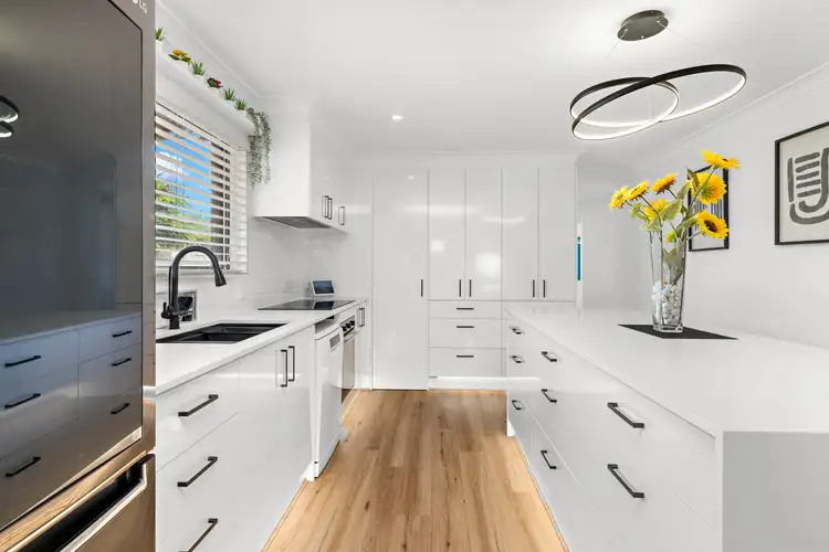 Fourth view of Homely house listing, 11 Angela Crescent, Cleveland QLD 4163