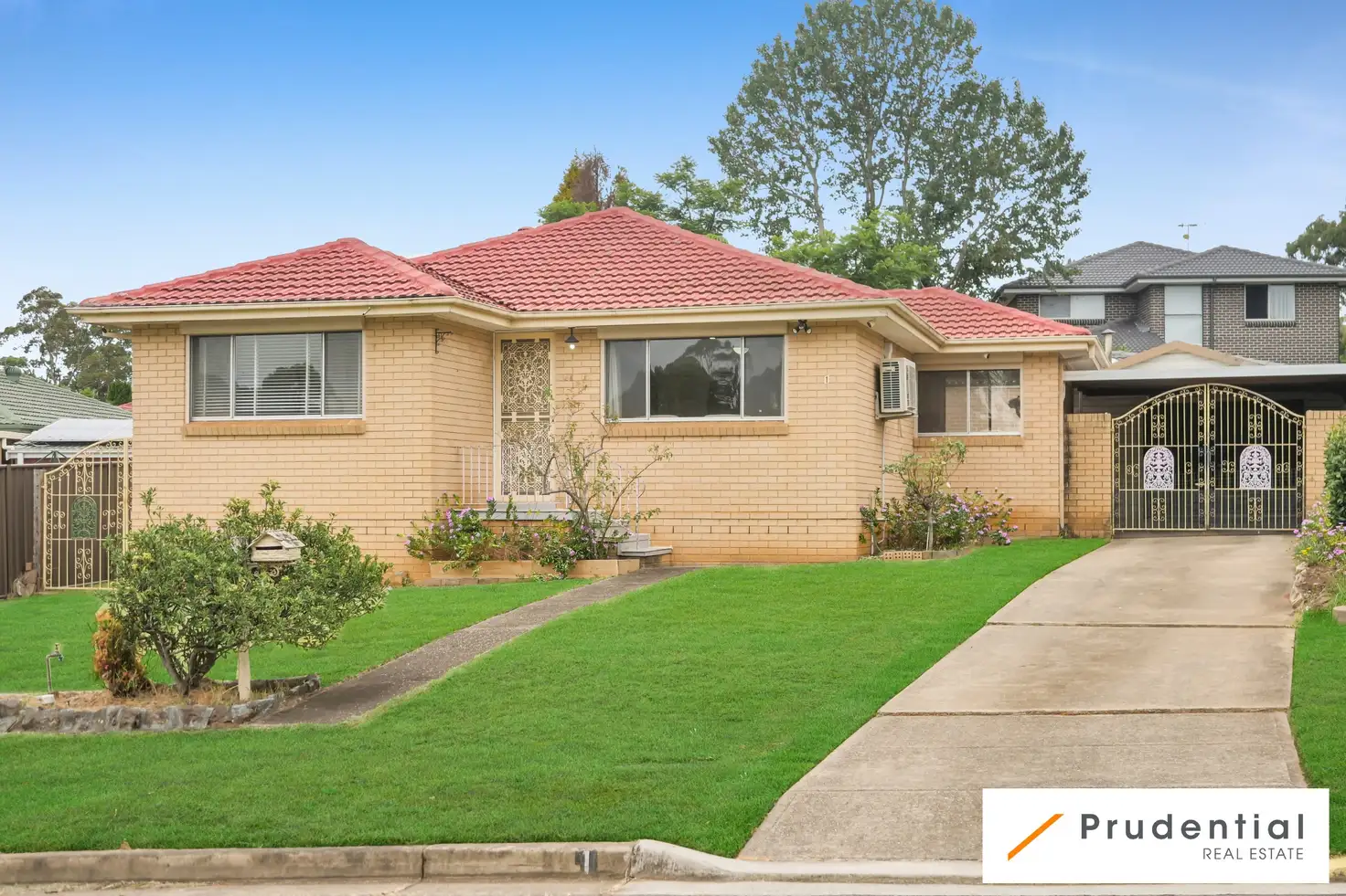 Main view of Homely house listing, 1 Hovea Place, Macquarie Fields NSW 2564