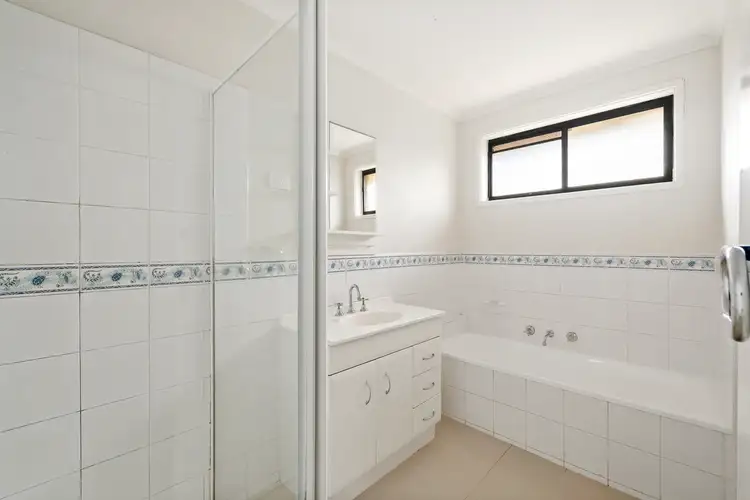 Fifth view of Homely house listing, 3 Collendina Crescent, Scoresby VIC 3179